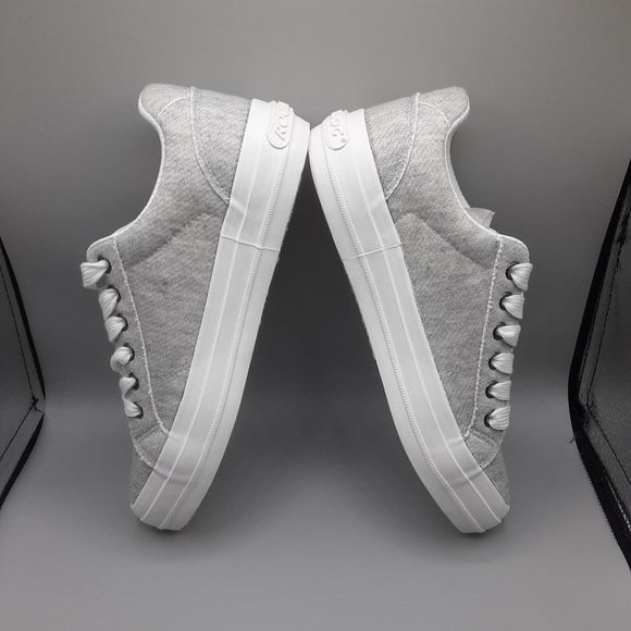 HOST PICK 🎉Rocket Dog Sneakers new - Picture 4 of 9